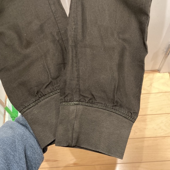 Aritzia Cebu Pants - Picture 5 of 6